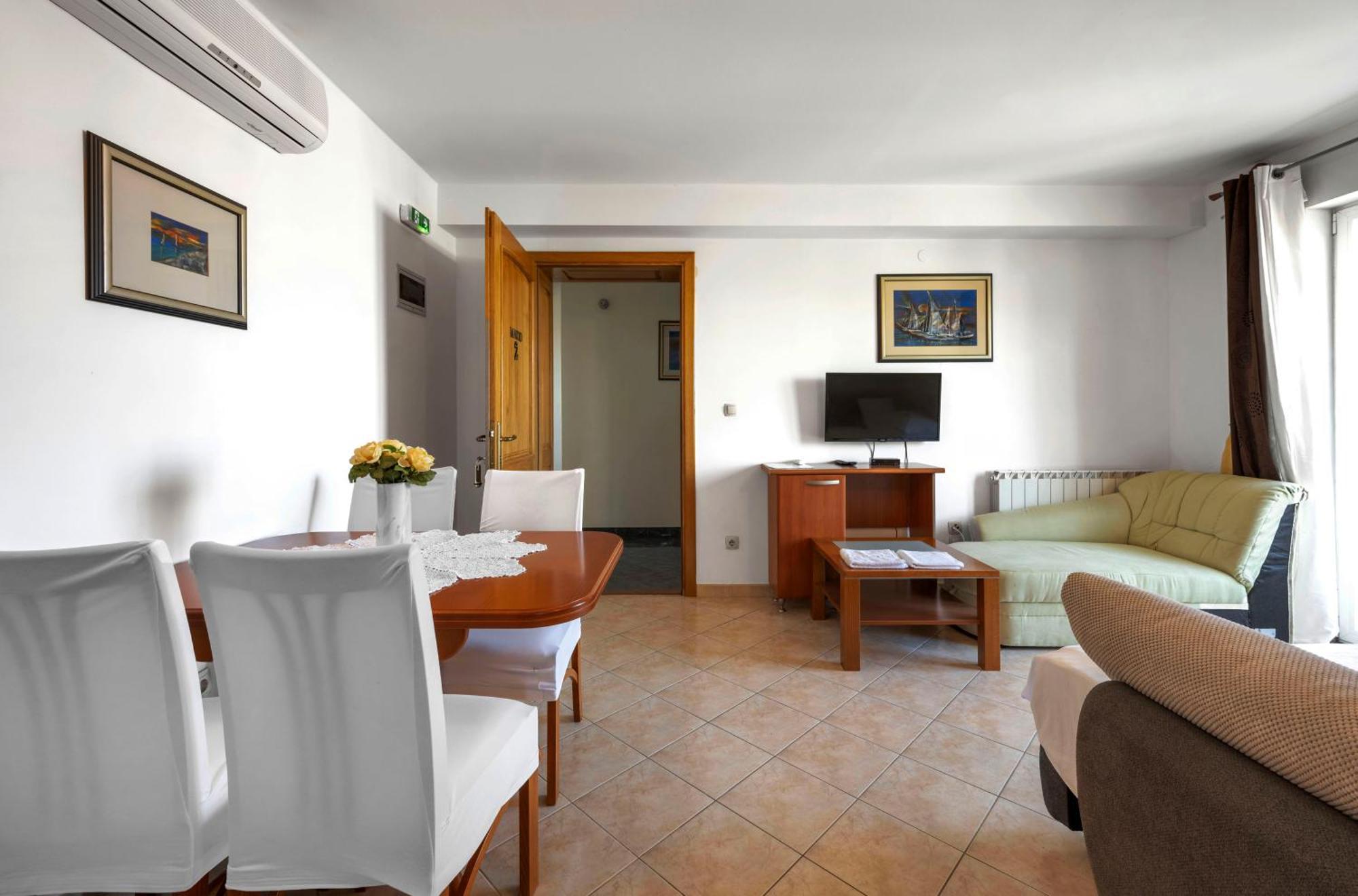 Apartmani Barun Sibenik Exterior photo