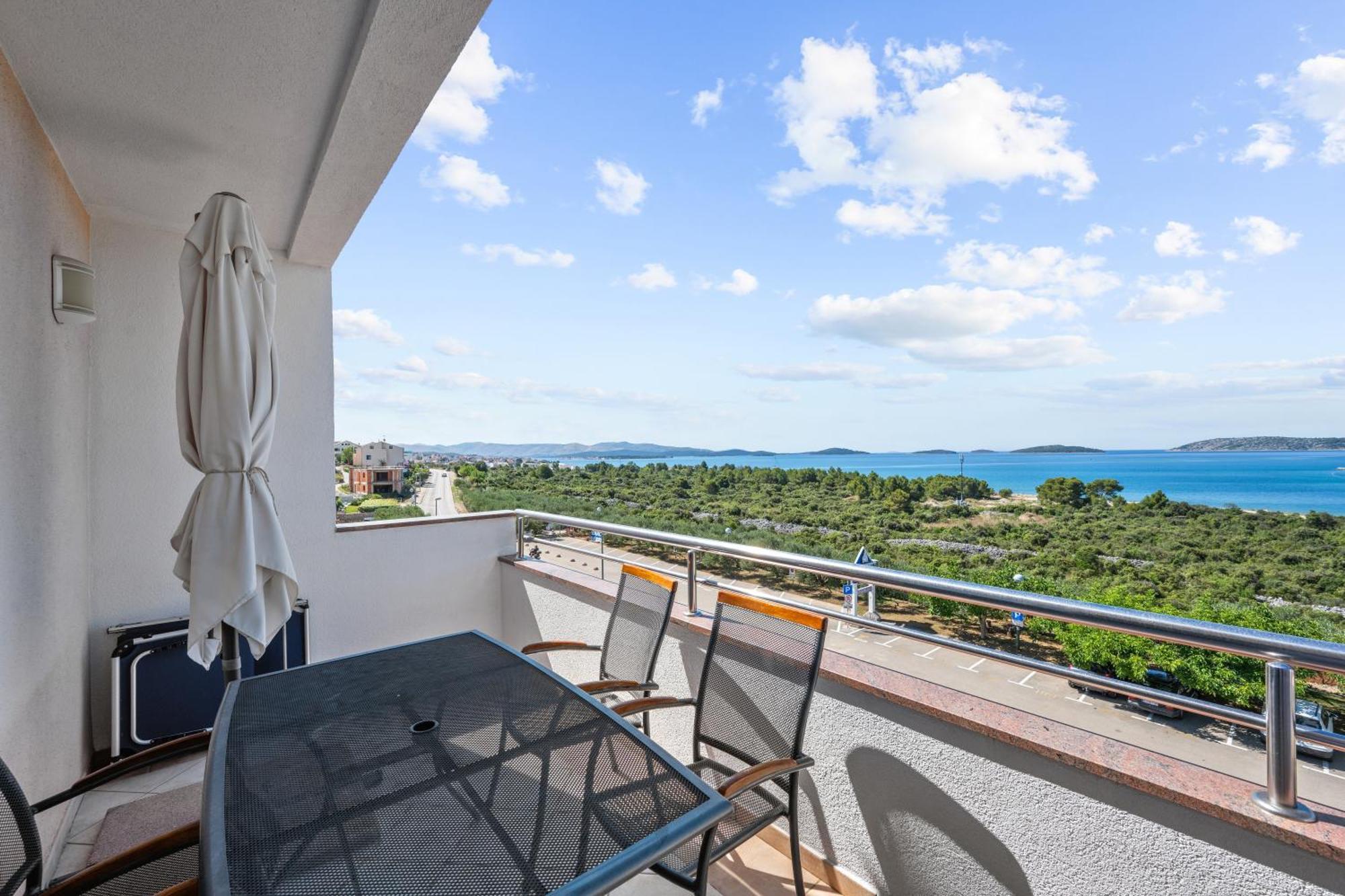 Apartmani Barun Sibenik Exterior photo