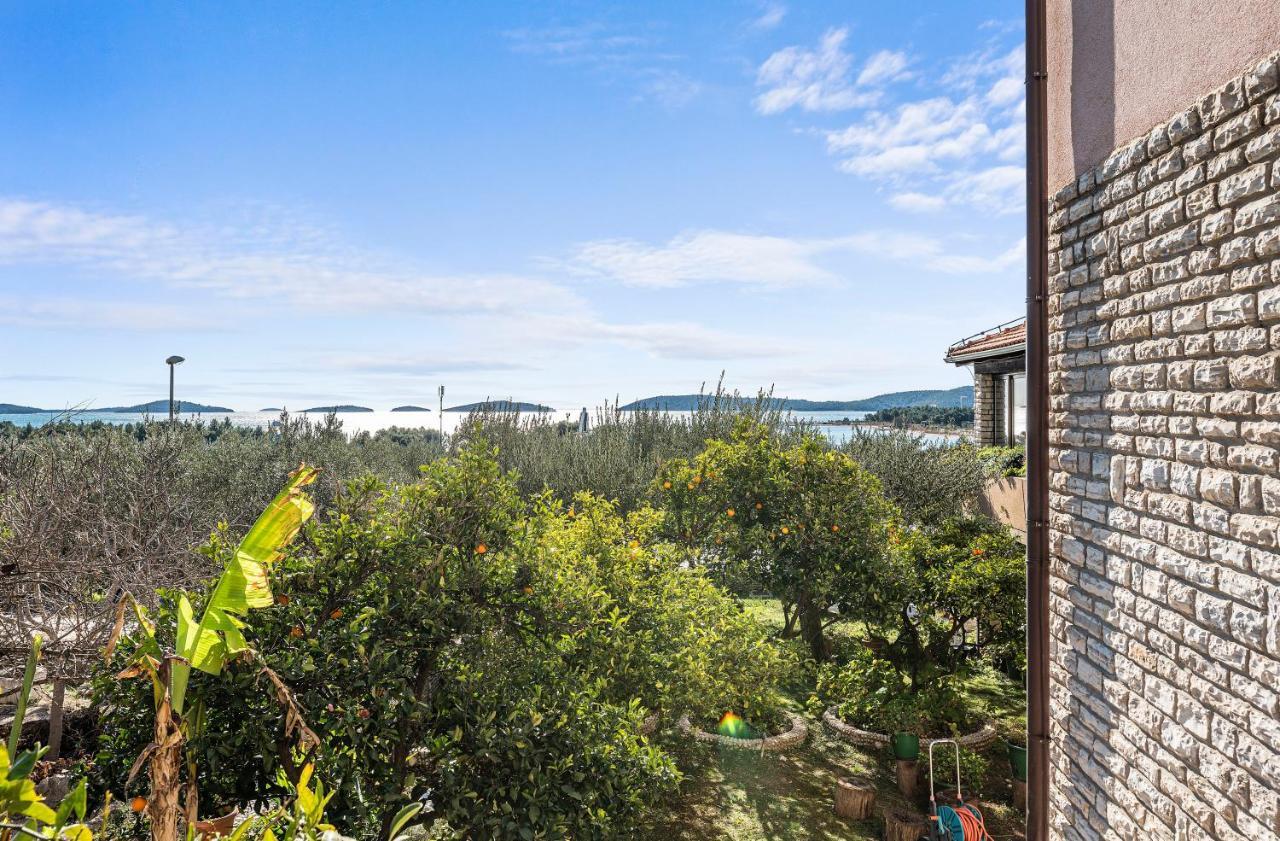 Apartmani Barun Sibenik Exterior photo